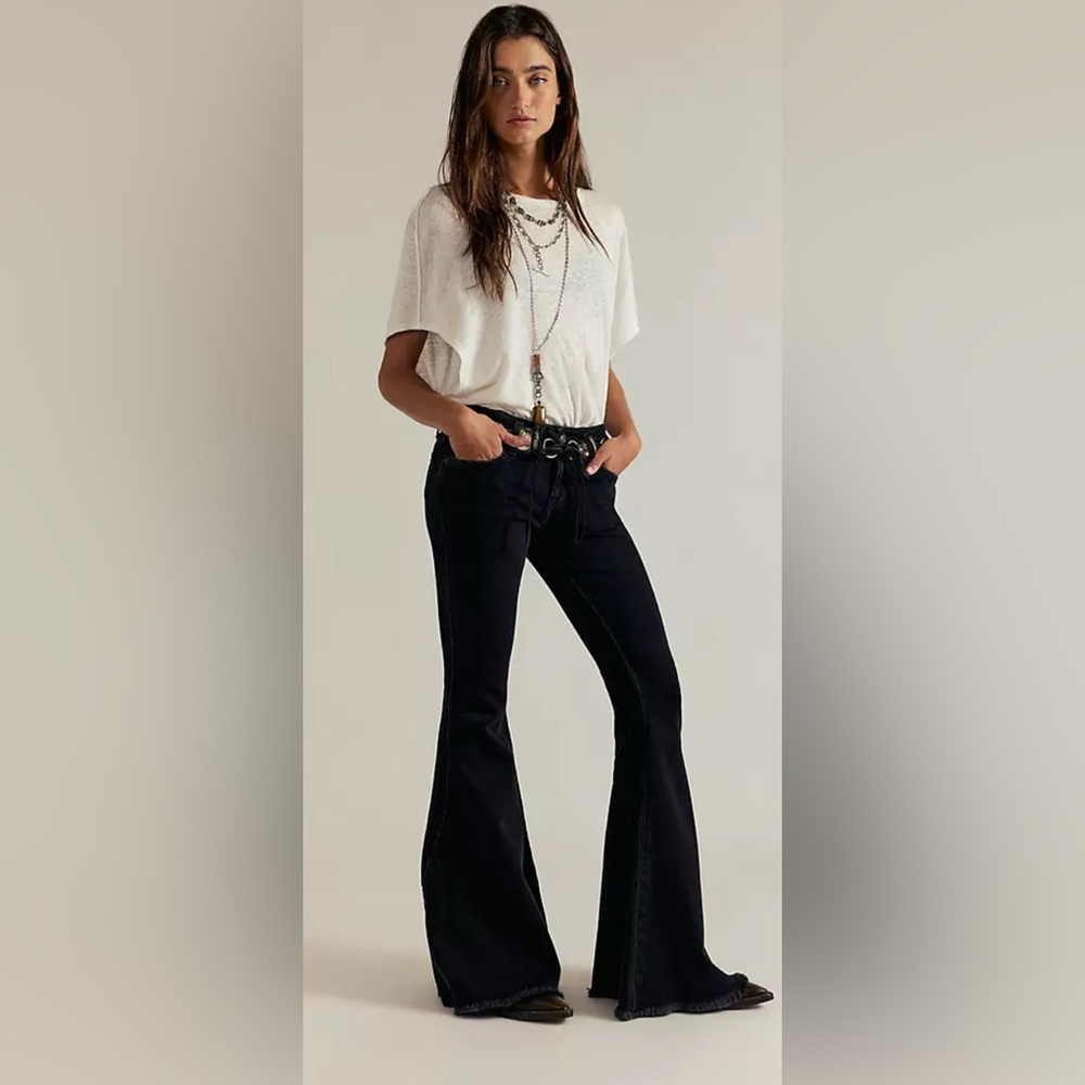 Umgee Womens High Rise Flare Jeans